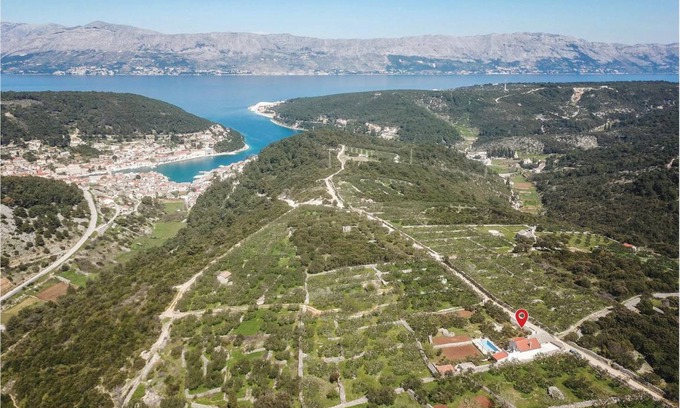 Pucisca House | 120 m² House ∙ 3 bedrooms ∙ 8 guests