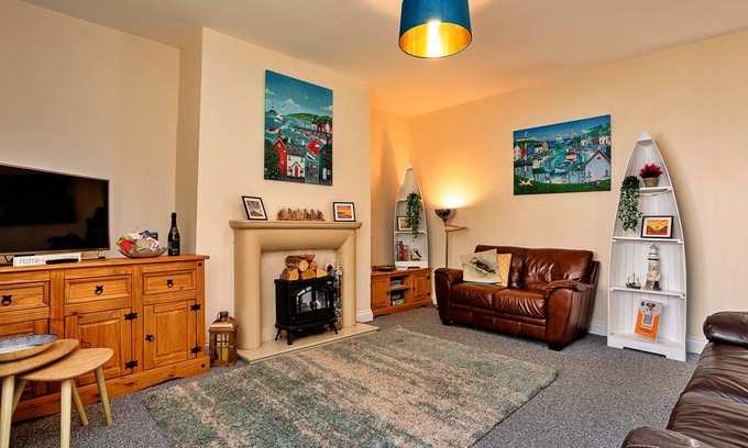 Amble House | 120 m² House ∙ 3 bedrooms ∙ 5 guests