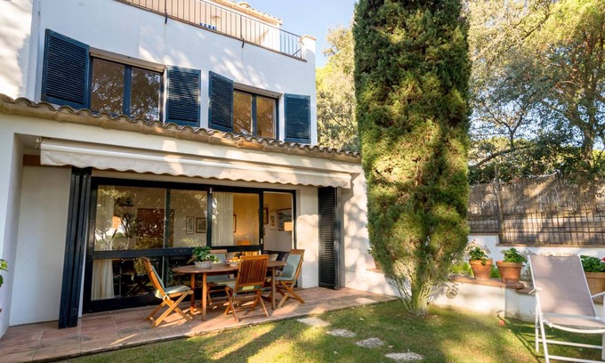 Calella de Palafrugell House | 120 m² House ∙ 4 bedrooms ∙ 8 guests