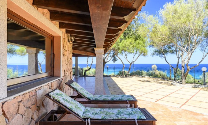 Tortoli Villa | 120 m² Villa ∙ 3 bedrooms ∙ 8 guests
