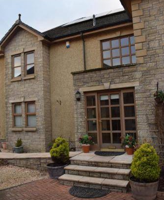 Bathgate Apartment | 1200 m² Apartment ∙ 5 bedrooms ∙ 10 guests