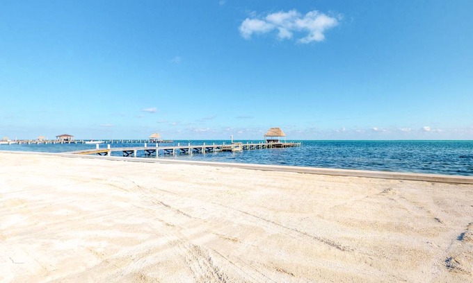 Boca Ciega Condo | 121 m² Condo ∙ 3 bedrooms ∙ 6 guests
