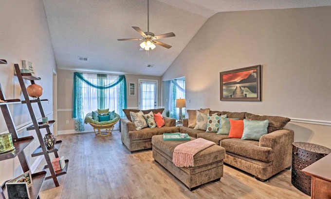 North Charleston House | 121 m² House ∙ 3 bedrooms ∙ 6 guests