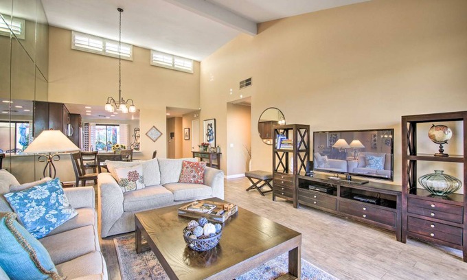 Palm Desert Apartment | 123 m² Apartment ∙ 2 bedrooms ∙ 4 guests