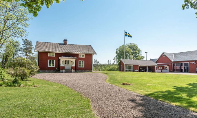 Mullsjo Municipality House | 123 m² House ∙ 1 bedroom ∙ 6 guests