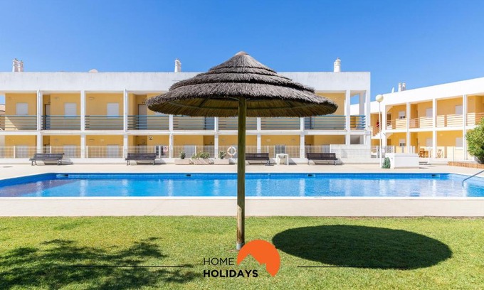Vale de Parra Apartment | #123 T2 Pão das Areias by Home Holidays