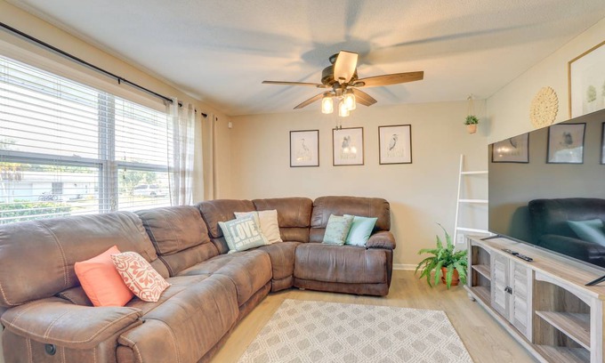 South Bradenton House | 124 m² House ∙ 2 bedrooms ∙ 5 guests