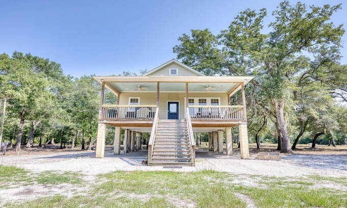 Longs Cottage | 1250 River Cottage - Barefoot Resort Rentals