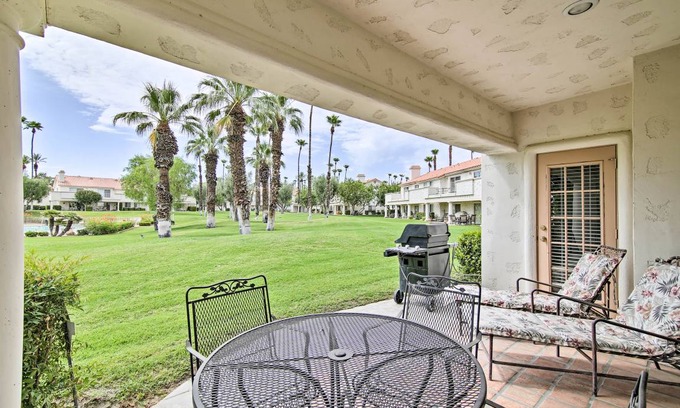 Palm Desert Apartment | 126 m² Apartment ∙ 2 bedrooms ∙ 4 guests