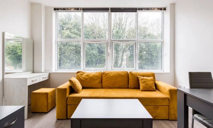 Edgware Apartment | 128 Equity House