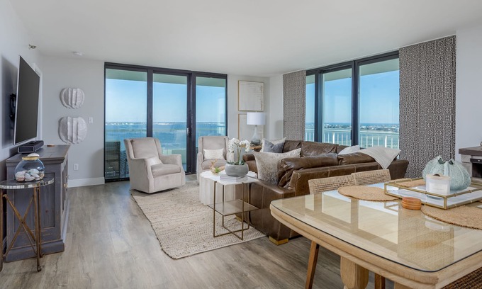 Pensacola Beach Condo | 12th floor Upscale Condo with Bay Views - Tristan Towers 12E
