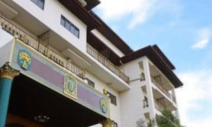 Bang Rak Phatthana Hotel | 13 Coins Bangyai Hotel