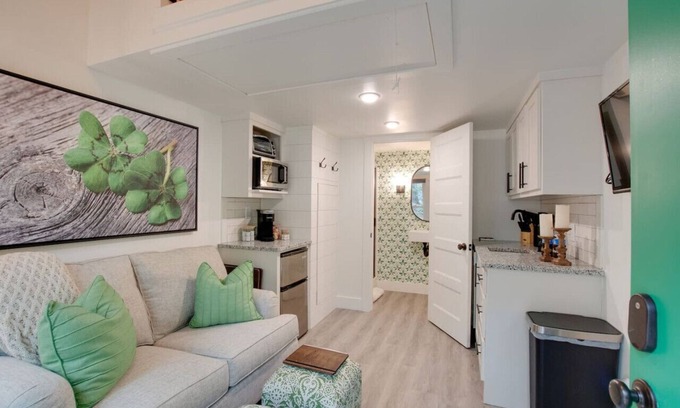 Groveoak House | #13(Lucky Green)Tiny Cottage By Lake Guntersville