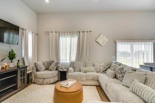 Horace House | 13 Mi to Dtwn Fargo North Dakota Family Home!