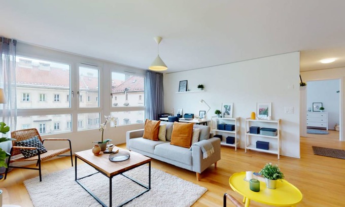 La Chaux-de-Fonds Apartment | 130 m² Apartment ∙ 3 bedrooms ∙ 6 guests