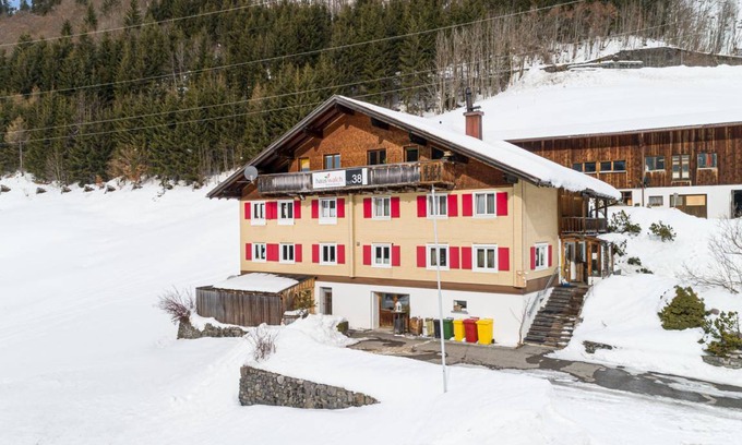 Kloesterle am Arlberg Apartment | 130 m² Apartment ∙ 4 bedrooms ∙ 12 guests