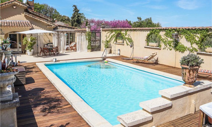Vernegues House | 130 m² House ∙ 2 bedrooms ∙ 6 guests