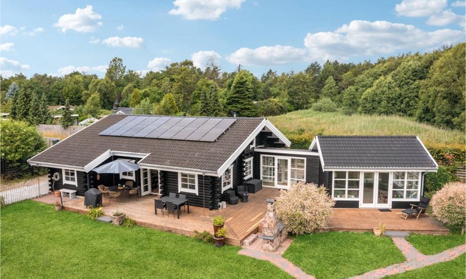 Hojby House | 131 m² House ∙ 3 bedrooms ∙ 8 guests