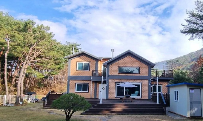 Wonju House | 132 m² Motel ∙ 3 bedrooms ∙ 10 guests