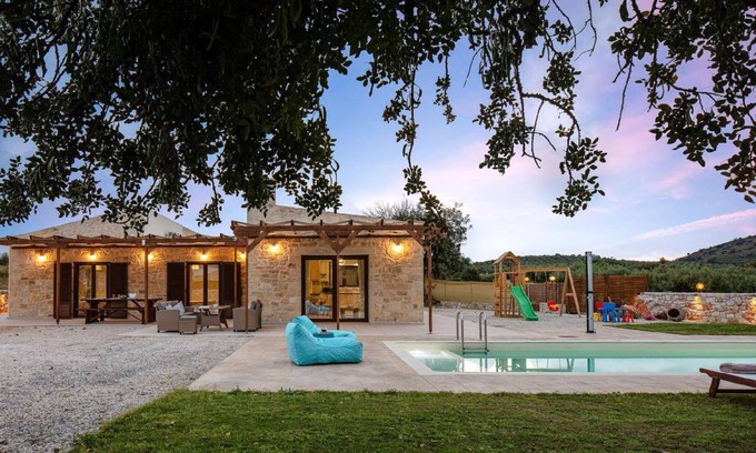 Melidoni House | 133 m² House ∙ 3 bedrooms ∙ 7 guests