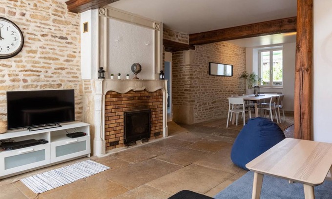 Chaignay Cottage | 135 m² Cabin ∙ 2 bedrooms ∙ 6 guests