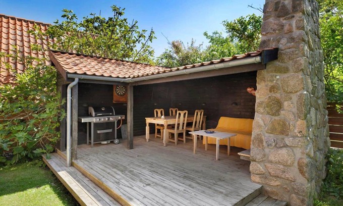 Tejn House | 135 m² House ∙ 2 bedrooms ∙ 5 guests