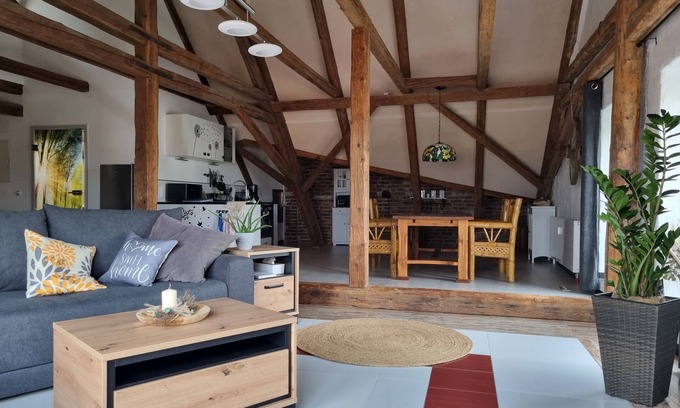 Schirgiswalde-Kirschau Apartment | 135m² Galeriewohnung mit Aussicht 4-6 Gäste Aufbettung bis 8 Gäste