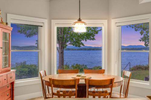 South Burlington House | 139 m² House ∙ 3 bedrooms ∙ 6 guests