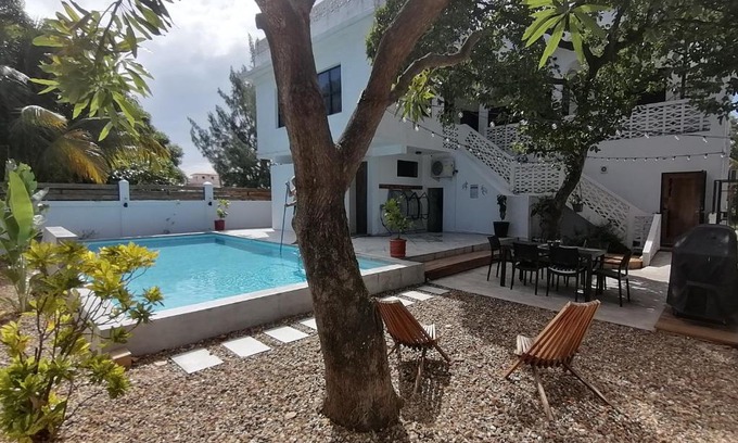 Dangriga Apartment | 14 Cedar B