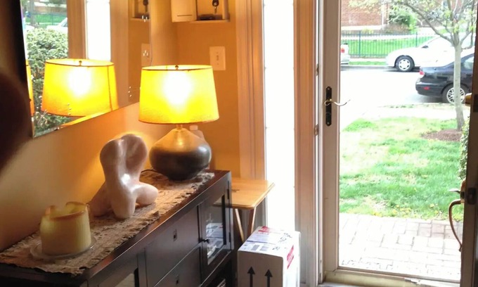 Potomac West House | 14 Min to White House - 1 Studio Rm on Ground Fl w/Patio/Full Bath/Laundry