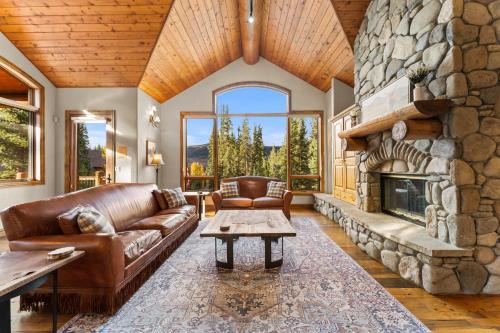 Keystone House | 140 Goldenrod Circle by Summit County Mountain Retreats