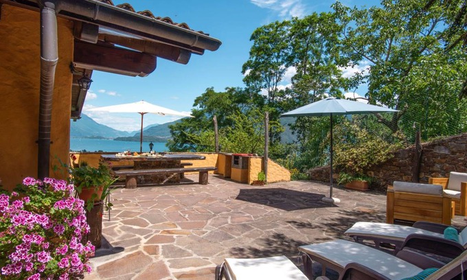 Dongo House | 140 m² House ∙ 2 bedrooms ∙ 5 guests