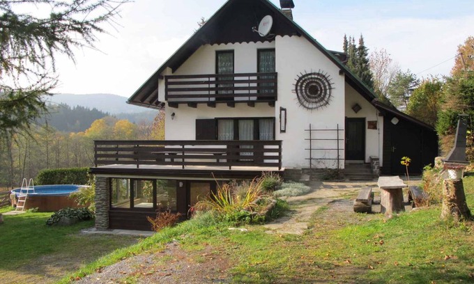 Svinna House | 140 m² House ∙ 3 bedrooms ∙ 9 guests