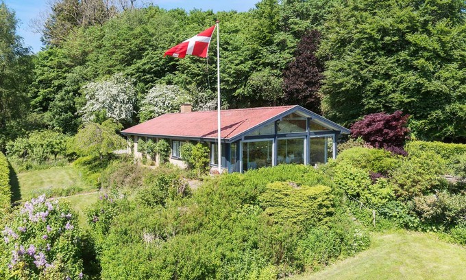 Hobro House | 140 m² House ∙ 3 bedrooms ∙ 8 guests