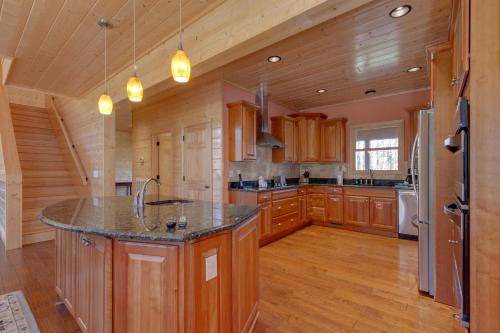 Rocky Grove House | 140 m² House ∙ 3 bedrooms ∙ 6 guests