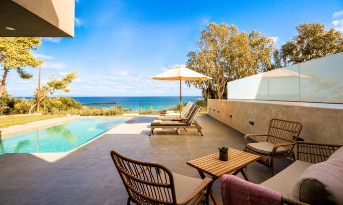 Vasilikos Villa | 140 m² Villa ∙ 3 bedrooms ∙ 6 guests