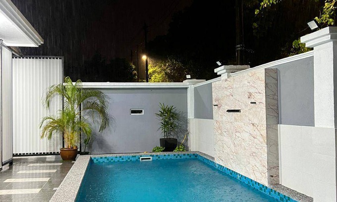 Kuantan House | 1400 m² House ∙ 3 bedrooms ∙ 12 guests