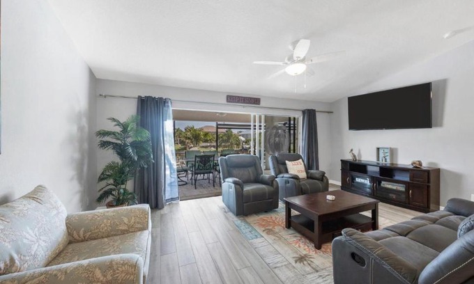 South Gulf Cove House | 14400 Fort Myers