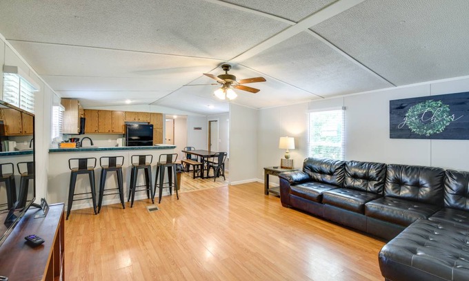 Huntsville House | 148 m² House ∙ 3 bedrooms ∙ 9 guests