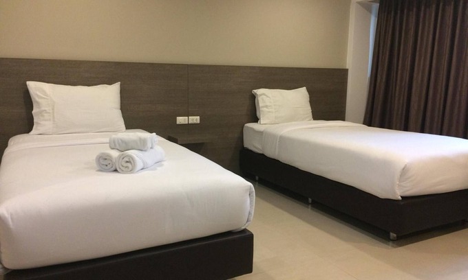 Bang Wa Hotel | 14Resort
