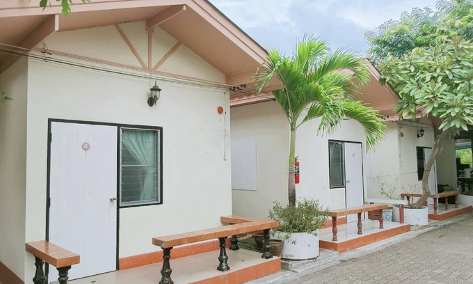 Prachuap Khiri Khan House | 15 m² Bungalow ∙ 1 bedroom ∙ 2 guests