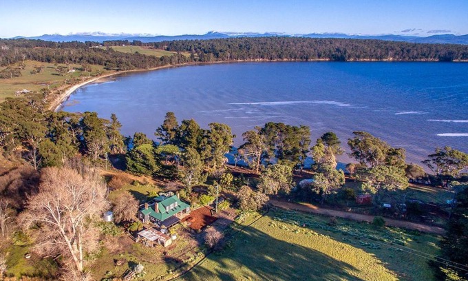 South Bruny House | 15 m² House ∙ 6 bedrooms ∙ 10 guests