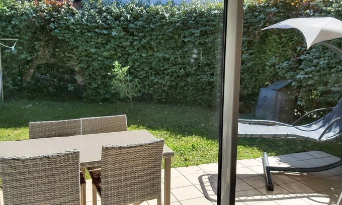Saint-Pee-sur-Nivelle House | 15 min from St Jean de Luz - Pleasant semi-detached house + optional car
