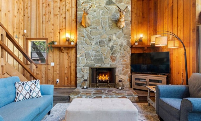 Winter Haven Cabin | 15 minutes to Legoland- Serene Lakeside Cottage Retreat