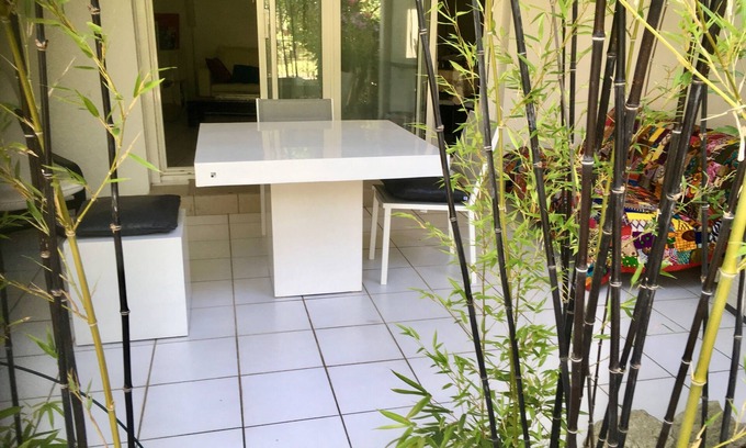 Alco Apartment | 15 mn on tramway to town center, apartment set in a large olive grove