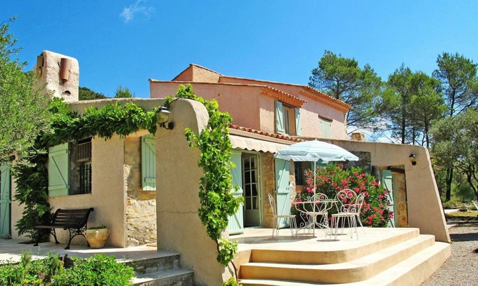 Forcalqueiret Other | 150 m² Accommodation ∙ 4 bedrooms ∙ 8 guests