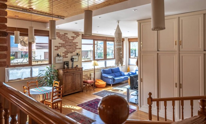 Derio Apartment | 150 m² Apartment ∙ 3 bedrooms ∙ 6 guests