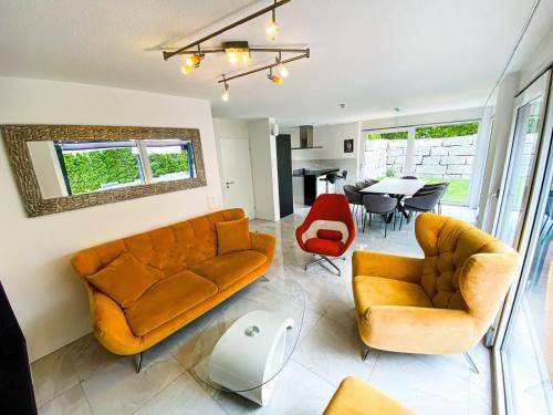 Dietikon District House | 150 m² House ∙ 4 bedrooms ∙ 10 guests