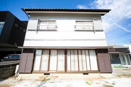 Yokkaichi House | 150 m² House ∙ 5 bedrooms ∙ 14 guests