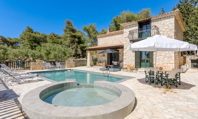 Agia Marina Villa | 150 m² Villa ∙ 3 bedrooms ∙ 6 guests